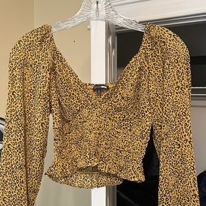 NWOT Fashion Nova Long Sleeve Crop Top